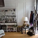 D'hotes La Chartreuse Des Eyres Отель типа 