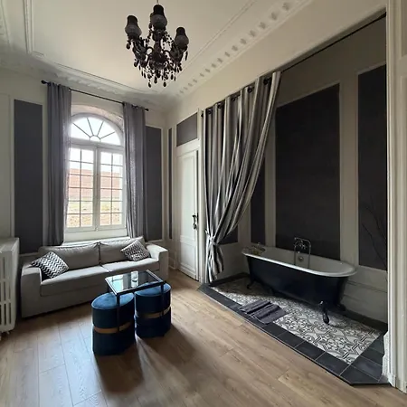 Bed & Breakfast Chateau Des Eyres Ex Chartreuse Des Eyres 3*