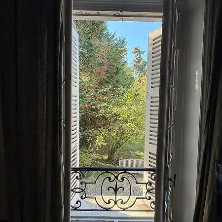 Bed & Breakfast Chateau Des Eyres Ex Chartreuse Des Eyres Podensac